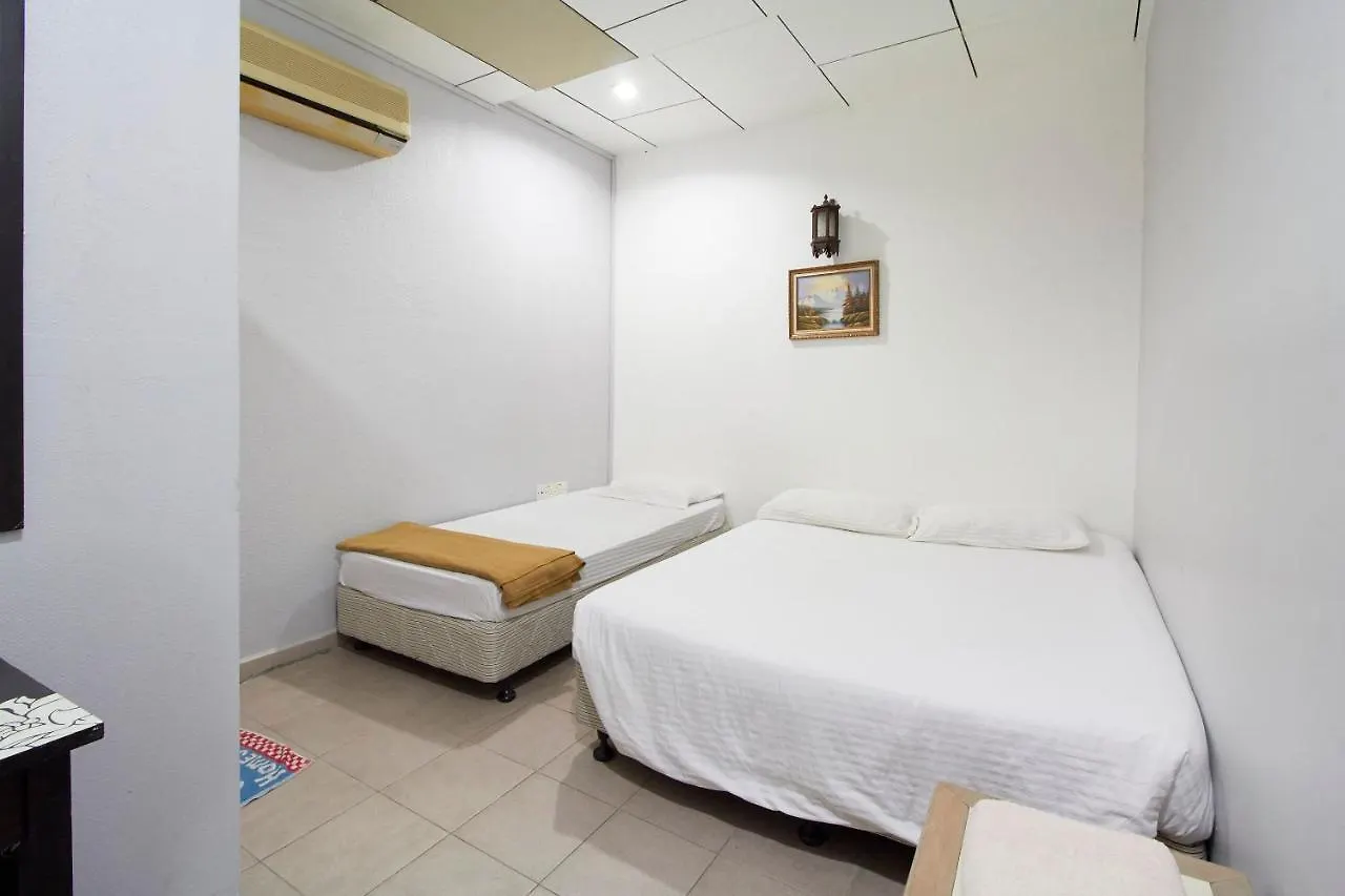 G99 Hotel George Town